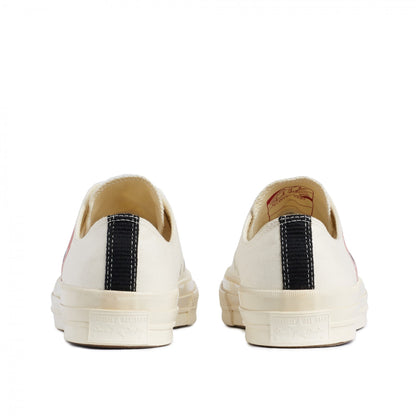 CDG PLAY CONVERSE Chuck Taylor '70 Low Top Sneaker ¨C White, Red Heart